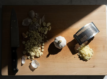 Kitchaura™ Stainless Steel Garlic Press